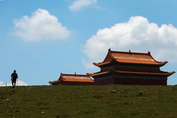 山西徒步五台山需要几天多少钱,徒步五台山二日旅游攻略