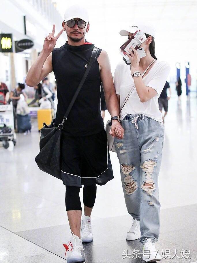 杨烁王黎雯牵手视频,杨烁近照曝光