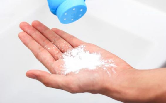 强生爽身粉致癌赔偿47亿，爽身粉还能用吗？