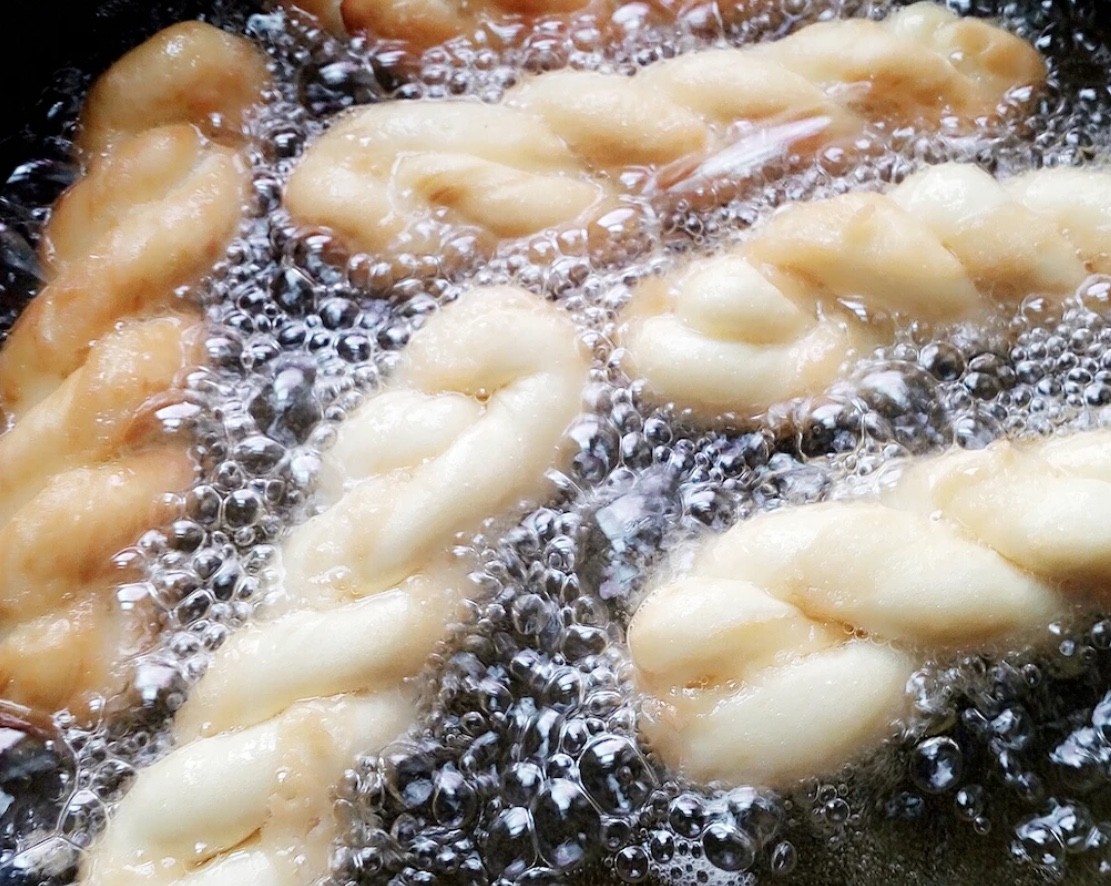 好吃的麻花外酥里软带香,六种口味小麻花香酥