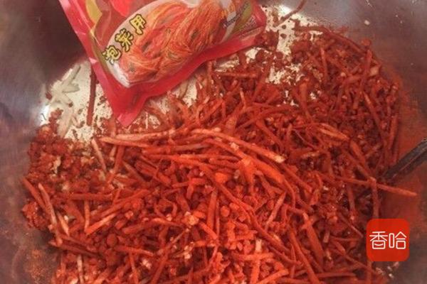 自制韩国泡菜家常做法,韩国泡菜腌葱的制作方法