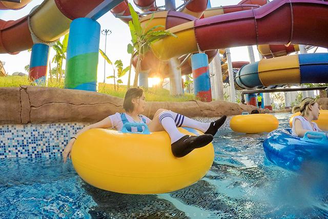 足球宝贝闯关小视频,足球宝贝水上冲关