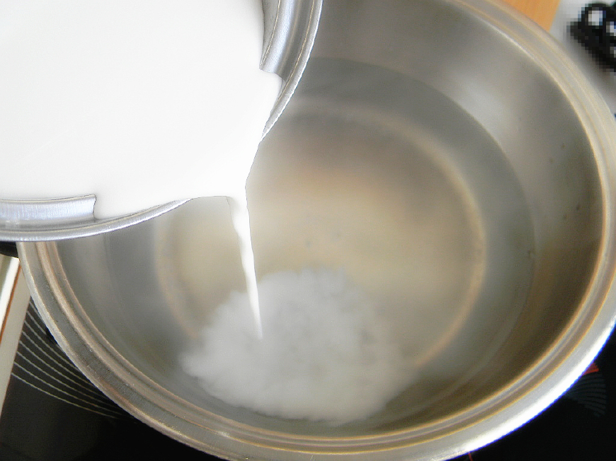 教你在家自制凉粉酸辣爽口太美味,凉粉这样做香辣酸爽好吃到没朋友