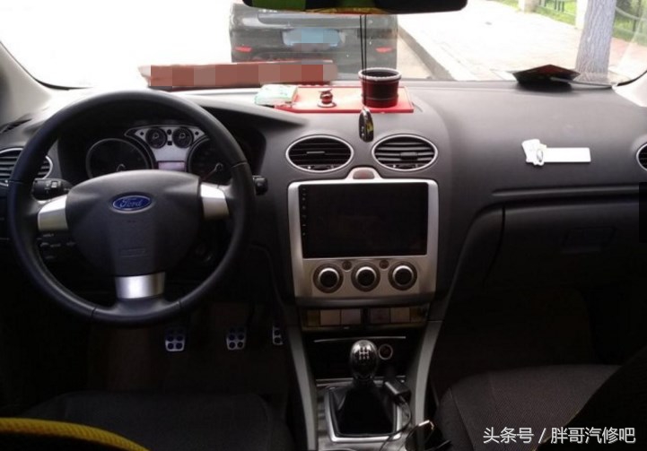 3万多买二手福克斯,经典福克斯两厢手动挡的估价