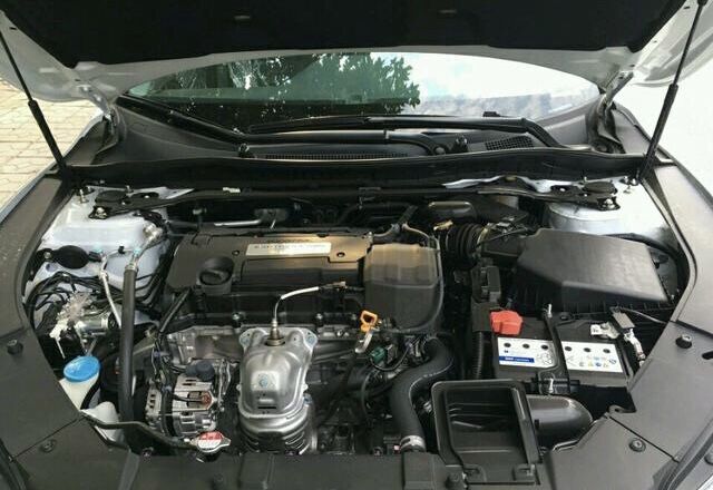 雅阁2.0和2.4发动机的区别,家用二手雅阁2.0和2.4哪个好