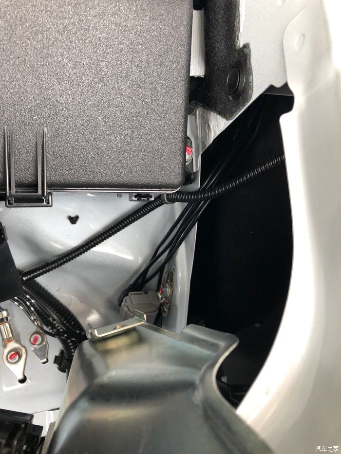 三菱欧蓝德改装最佳方法,三菱欧蓝德怎么改装才好看