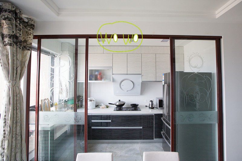 推拉门滑轮坏了怎么卸下推拉门,推拉门换了滑轮装还是推不动