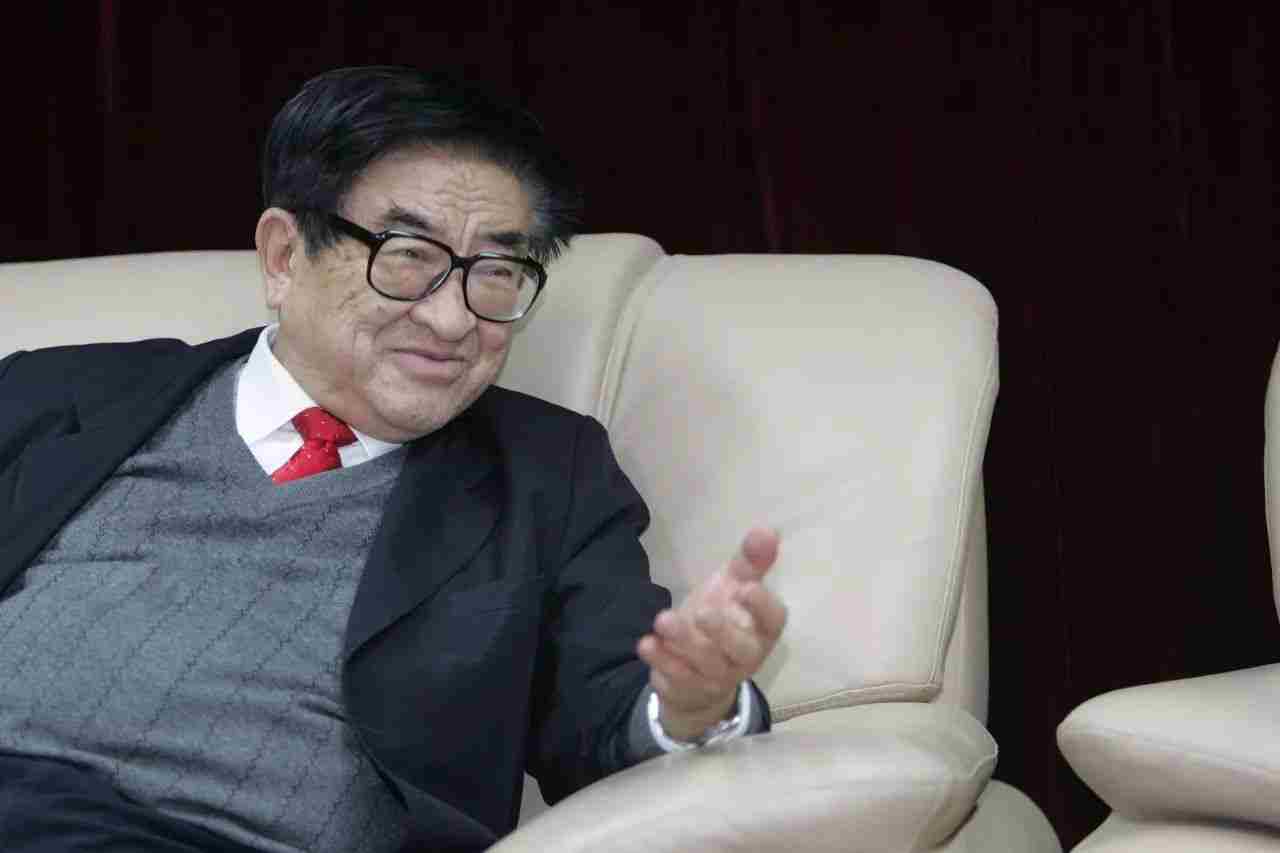 四十岁白手创业,28岁白手创业身价过亿