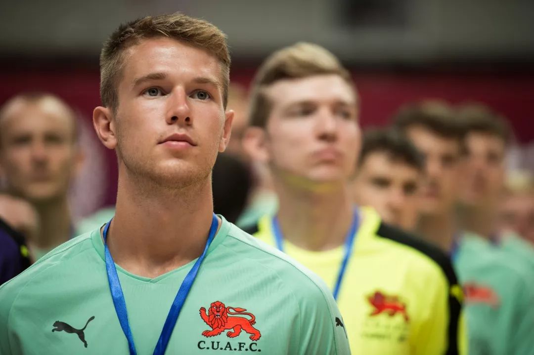 全球名校“世界杯”开赛啦!朋友圈已被高颜值的小鲜肉刷屏