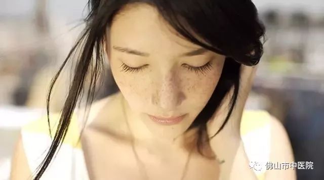 「推荐」色斑问题与身体内部有关，专家教你内调脏腑、外养容颜！