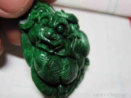 花青种和油青种哪个好,翡翠的花青种和油青种怎么分