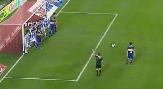 世界杯点球任意球,世界杯不可思议的任意球