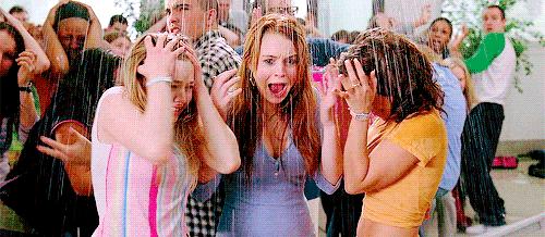 别再说雨鞋捂脚又显丑!有了它,增高显腿长!我天天盼着下雨