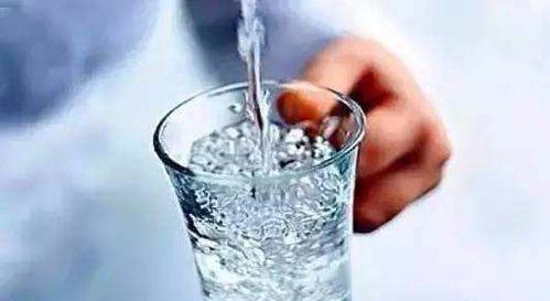 儿童夏天吹空调发烧吃什么药,夏天小孩发烧怎么办最有效