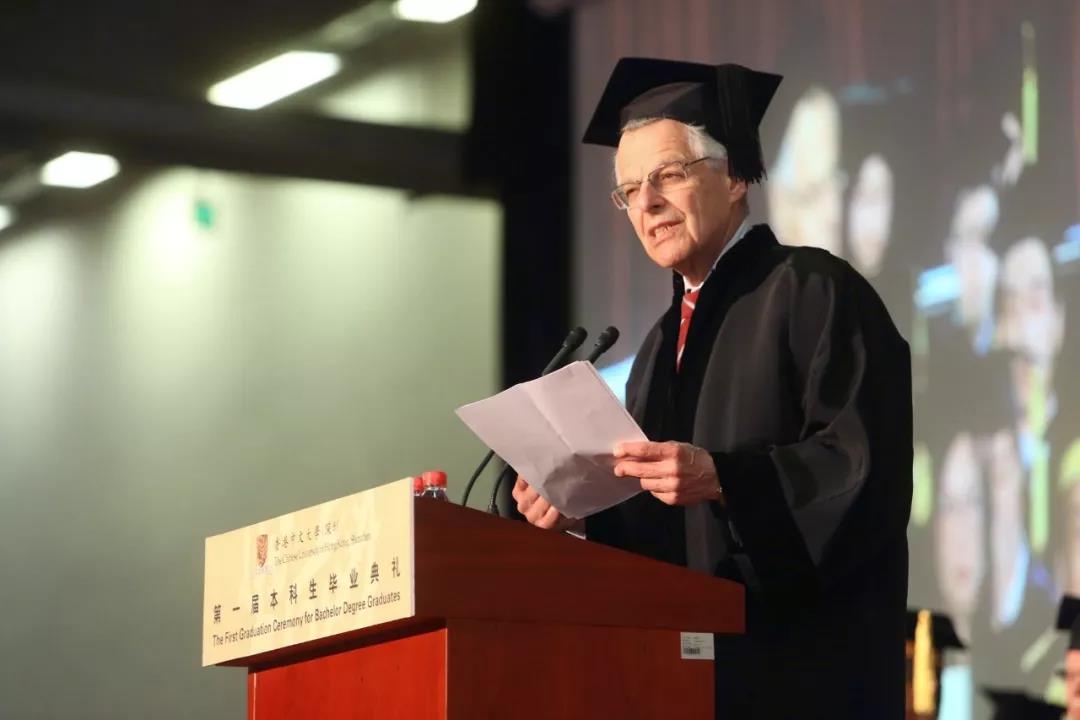 最有意义的大学毕业典礼,最感人催人泪下的毕业典礼