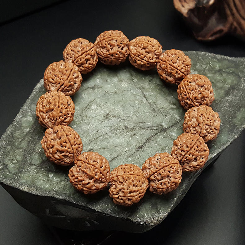 大金刚菩提手串如何盘玩,不会盘串的菩提