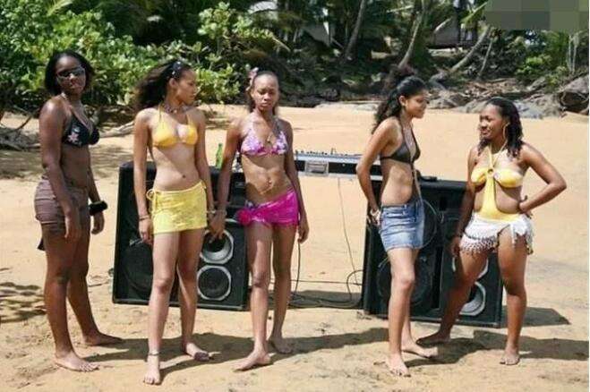 法国最大殖民地,法国在南美的殖民地