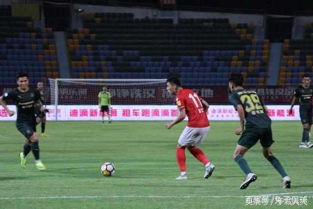 中甲:从领先到2比1被绿城逆转,梅县铁汉都经历了什么?
