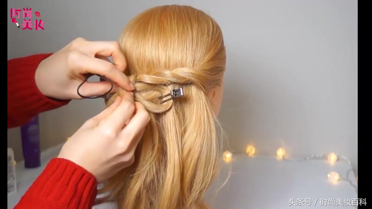 蝴蝶结头饰怎么扎头发可爱,发型带有蝴蝶结好看可爱俏皮简单