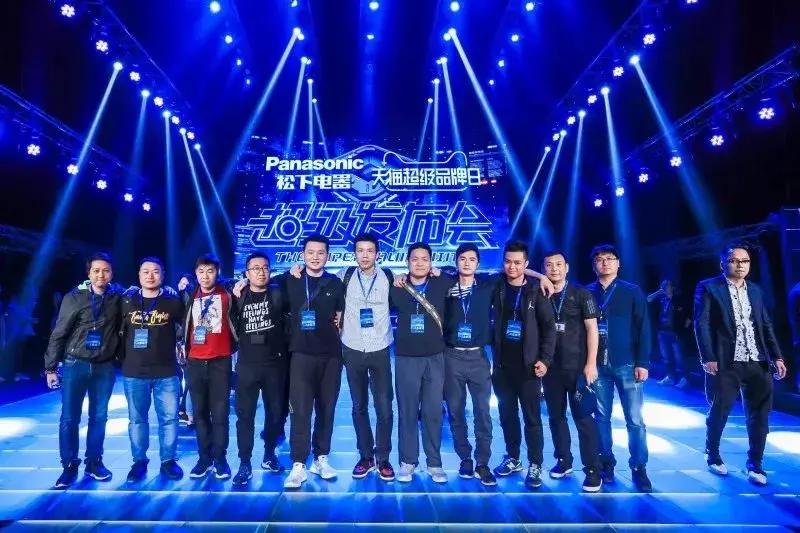 集齐这八大工作室，你也可以C位出道！