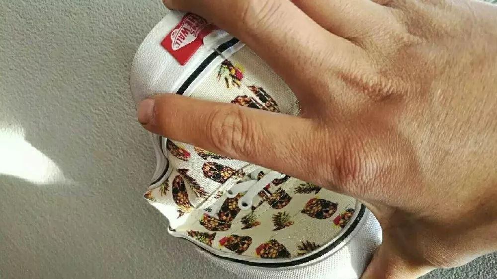 莆田鞋穿起来和正品有差距吗,莆田鞋比正品还好是真的吗