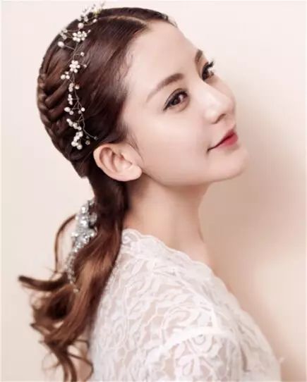 扎头发的20种办法,扎头发很多种方法的视频