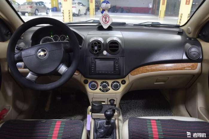 雪佛兰和大众polo对比,雪佛兰最新款省油微型车