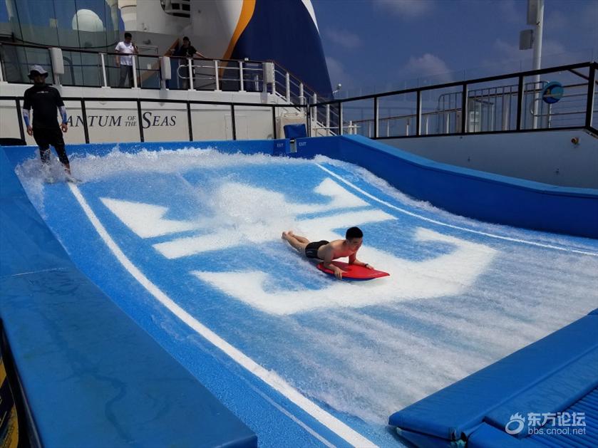 皇家加勒比游轮量子号游记,坐海洋量子号游轮旅游攻略