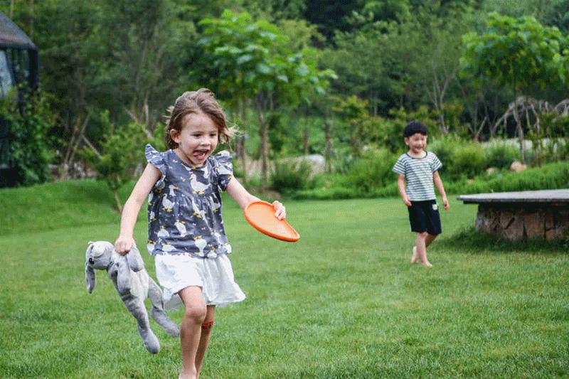 义远农场亲子探险露营：帐篷、萤火虫、足球冰淇淋、竹水枪、采摘