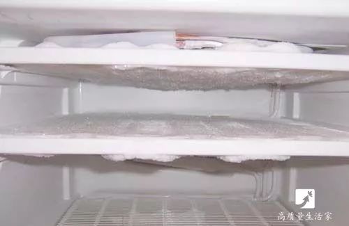 冰箱里放钞票一年能省电吗,冰箱里放一张钞票