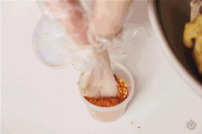 南宁这家专注“*鸡做**”的店，让吃货们每天沉迷“吃鸡”无法自拔！