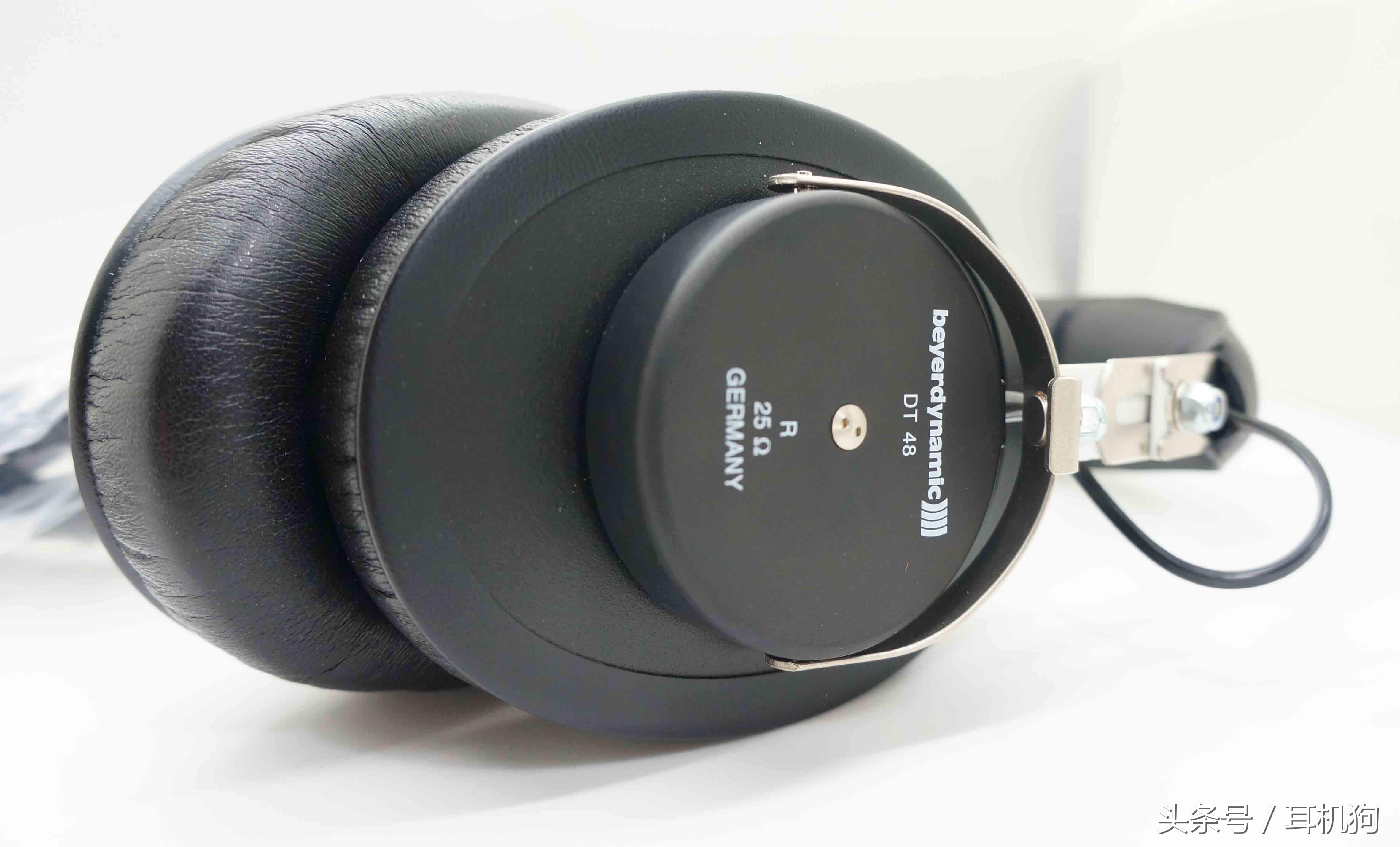 森海塞尔akg铁三角音质区别,铁三角索尼森海塞尔哪个耳机好