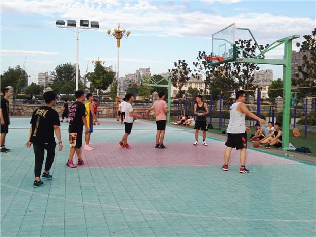 淮安外国语学校：美丽的淮外欢迎您，开放的淮外等待您