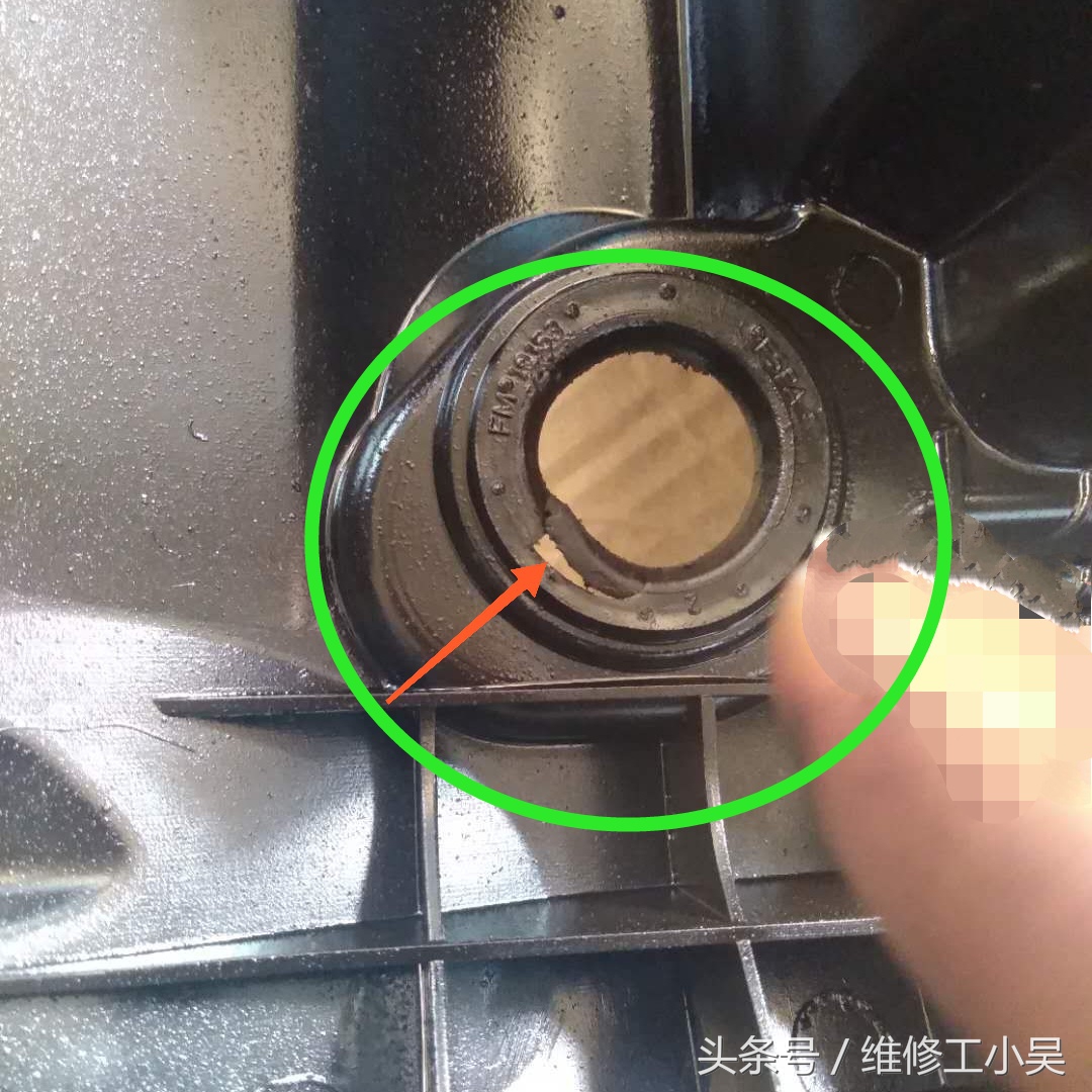 11款宝马x5发动机漏油修多少钱,10年的宝马x5烧机油