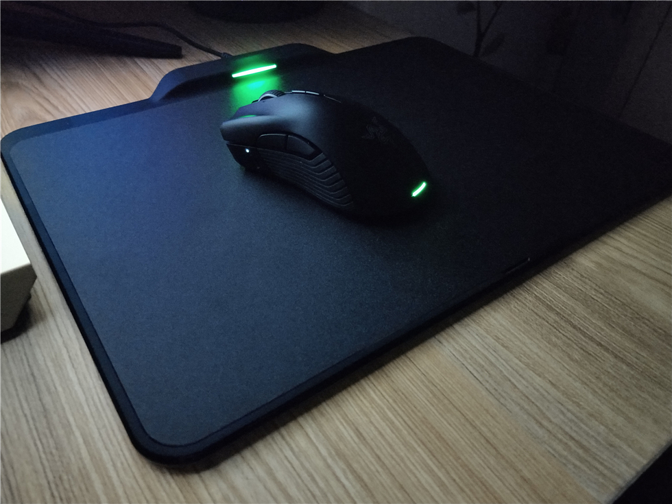 曼巴眼镜蛇烈焰神虫,razer炼狱蝰蛇黑色经典版鼠标