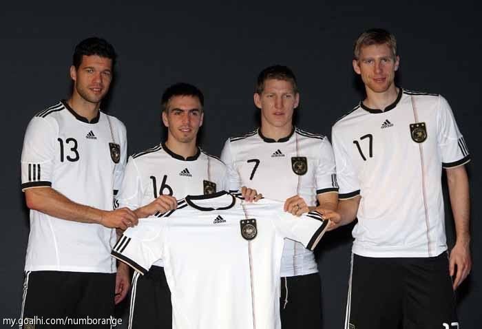 90年德国10号球衣图片,德国球衣进化史
