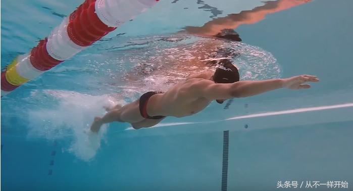 自由泳轴心稳定转动练习,自由泳长游提速的技巧