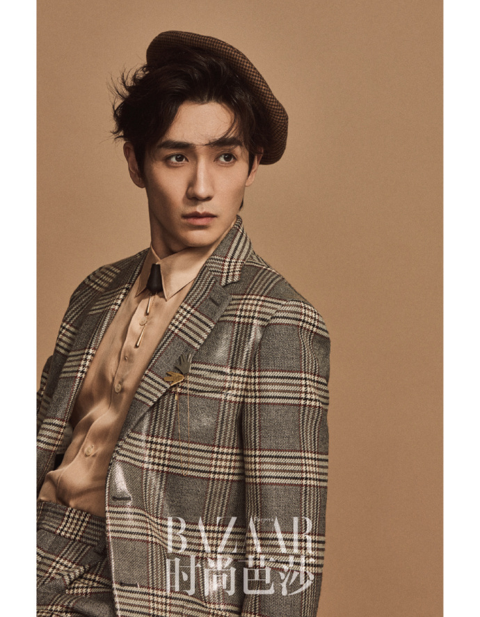 朱一龙白宇时尚芭莎合体,朱一龙白宇镇魂开播发布会