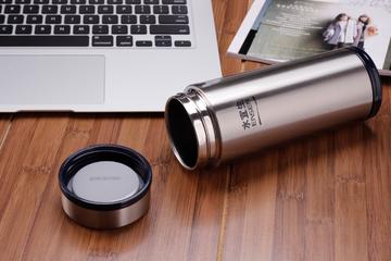 空玻璃水杯盖子太紧拧不开怎么办,水杯盖子打不开的小妙招