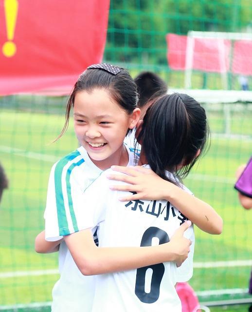 这才是真正的快乐足球,踏踏实实干足球