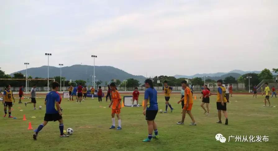 浠ョ悆浼氬弸鐜╄浆楂樼悆,浠ョ悆浼氬弸榻愯仛瓒崇悆姣旇禌