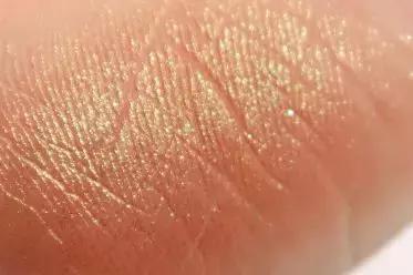 深扒假大牌护肤品,深扒明星同款护肤产品推荐