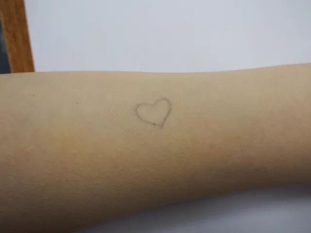 大牌粉底推荐公认好用第一名,十大遮瑕粉底液真实测评