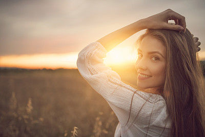 生肖猪性格大解析,生肖猪的性格优缺点