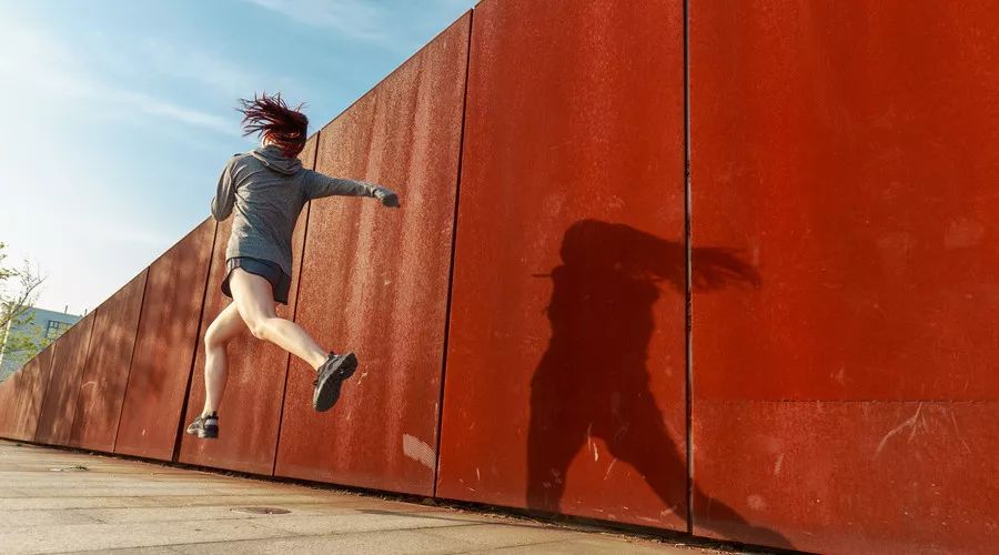 杂菌性阴道炎会有啥症状,杂菌性阴道炎的症状和治疗方法