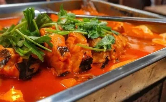 藏在市中心的美食街，吃一年都吃不够！第一个就是北京人爱吃的