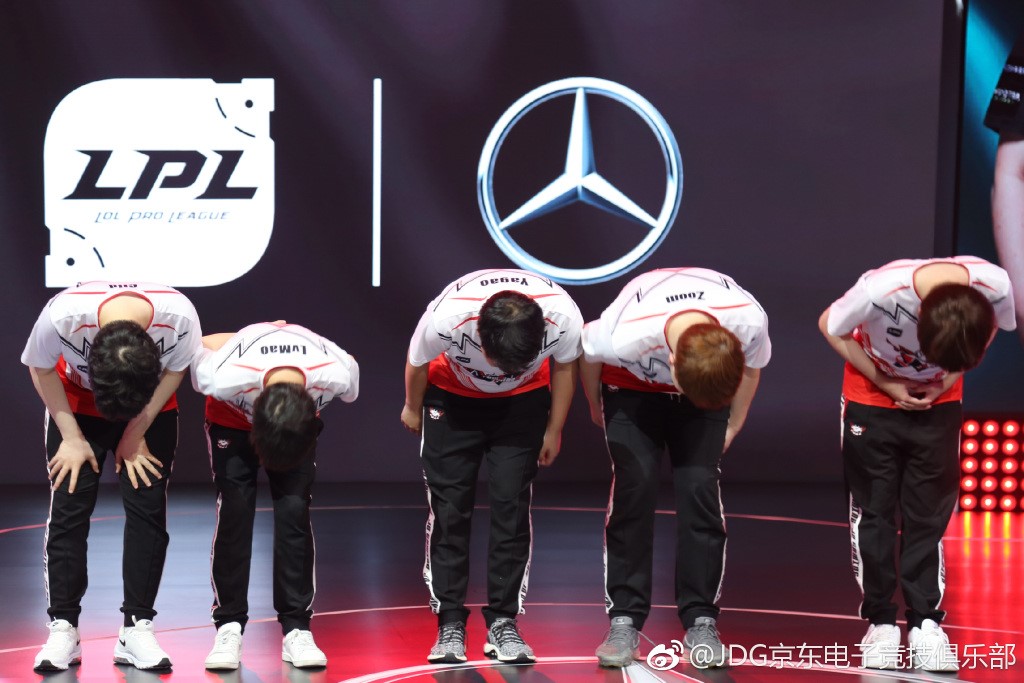 jdg连续被rw翻盘两局,jdgrw史诗级翻盘