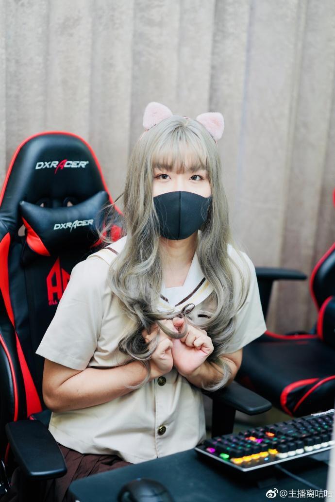 b站吃鸡一哥,b站女主播一姐