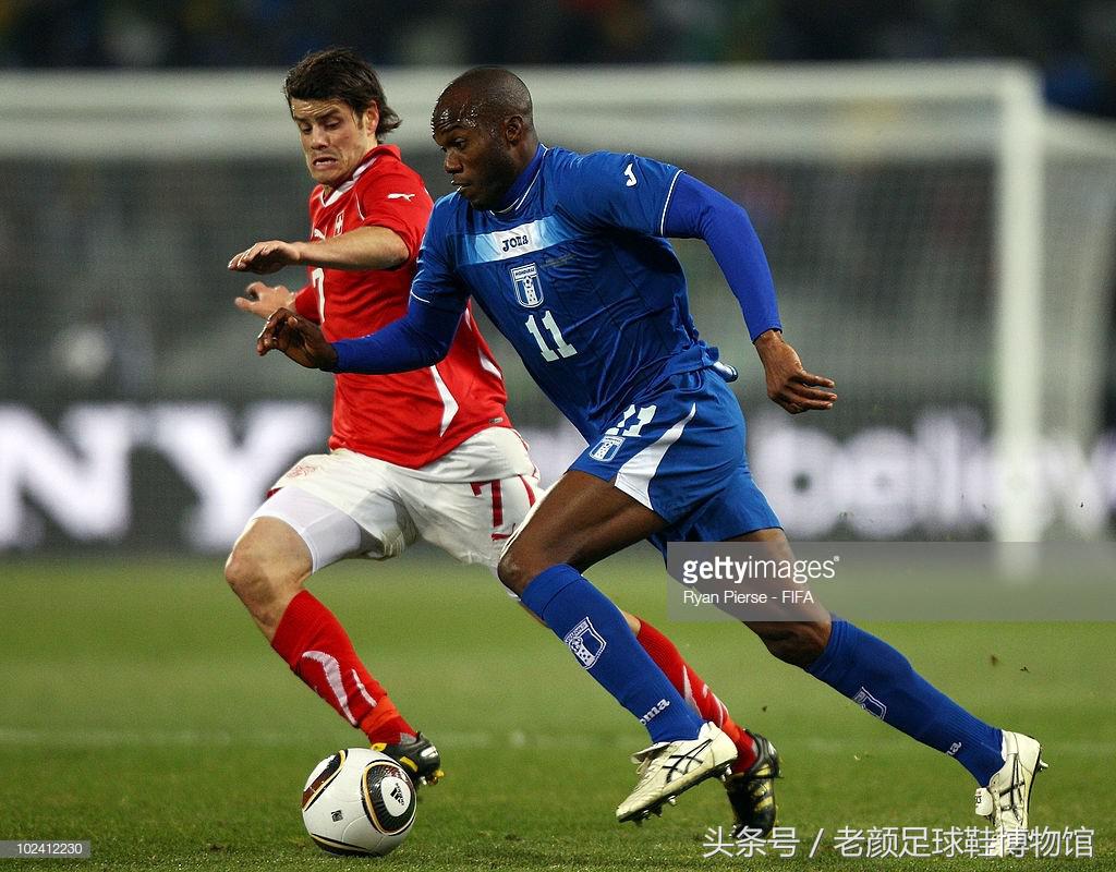 世界杯战靴盘点,南非世界杯复刻版足球鞋