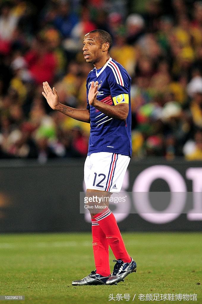 世界杯战靴盘点,南非世界杯复刻版足球鞋